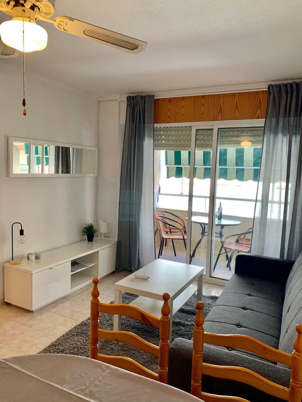 Apartamento Playa Del Cura Διαμέρισμα Τορεβιέχα Εξωτερικό φωτογραφία